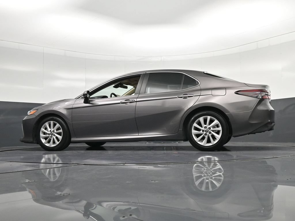 Used 2023 Toyota Camry LE FWD image 35
