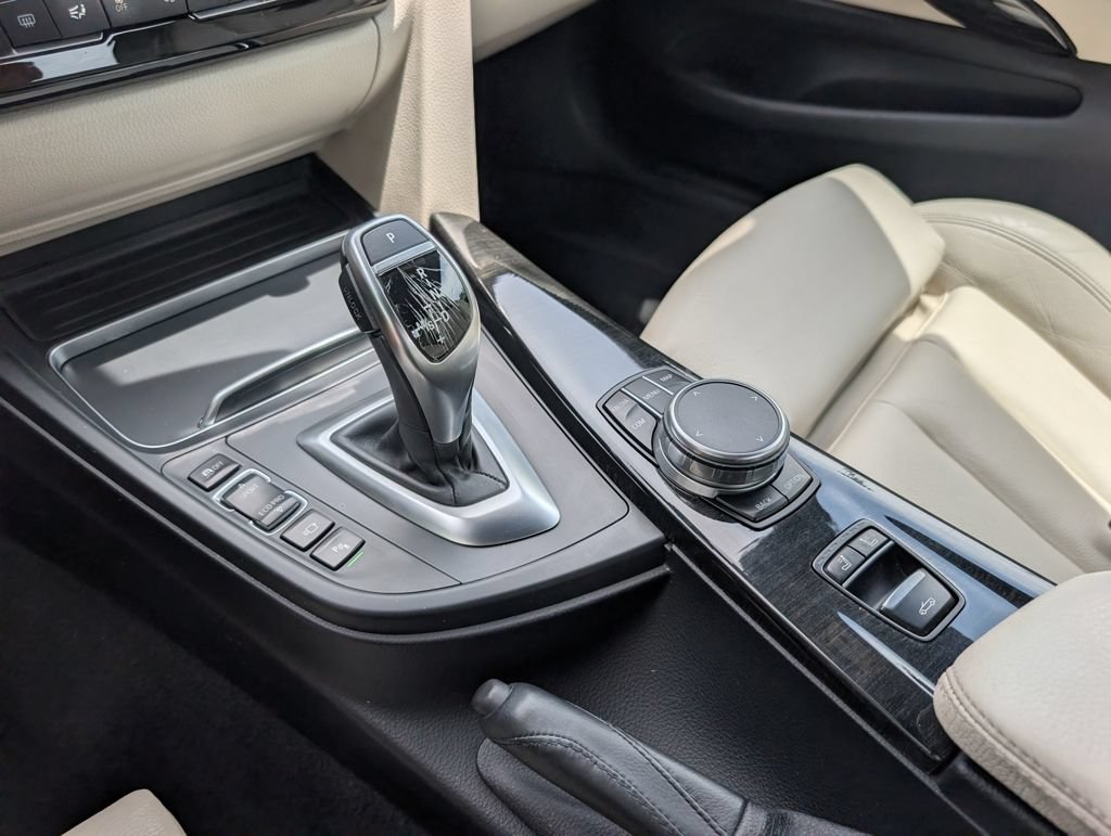 Used 2018 BMW 440i Convertible RWD image 19