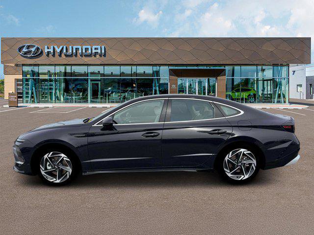 New 2026 Hyundai Sonata SEL AWD/4WD image 3