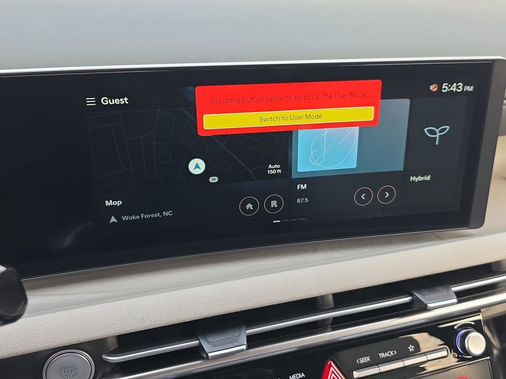 New 2025 Hyundai Tucson Limited image 28