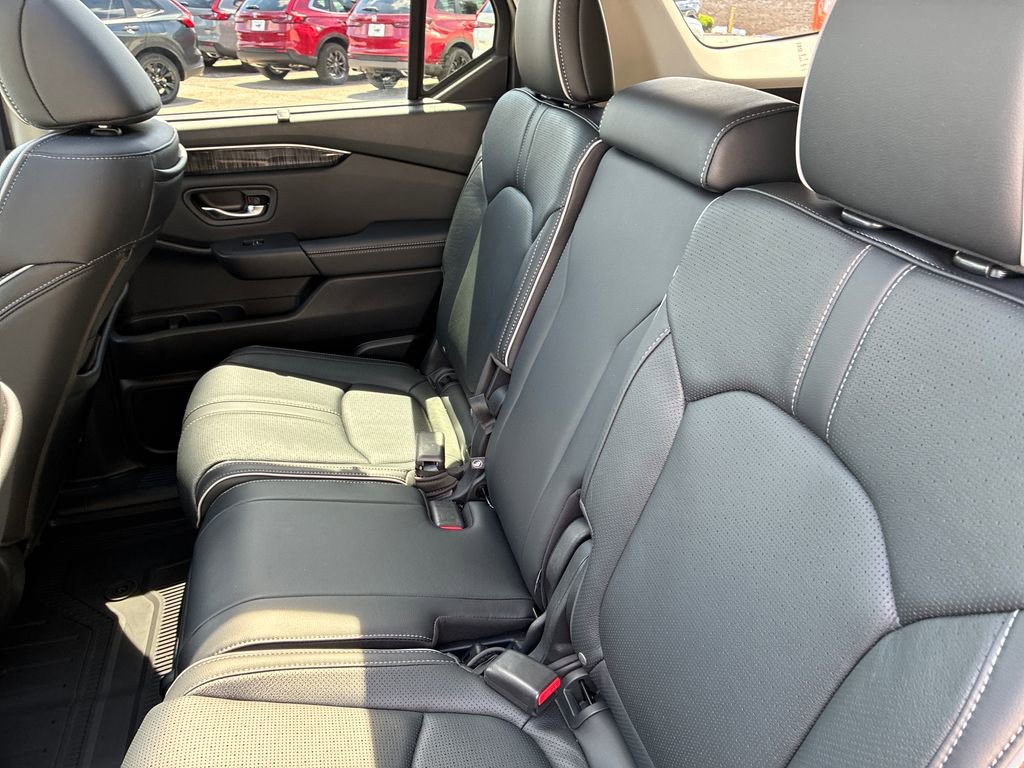 Certified 2023 Honda Pilot Elite image 20