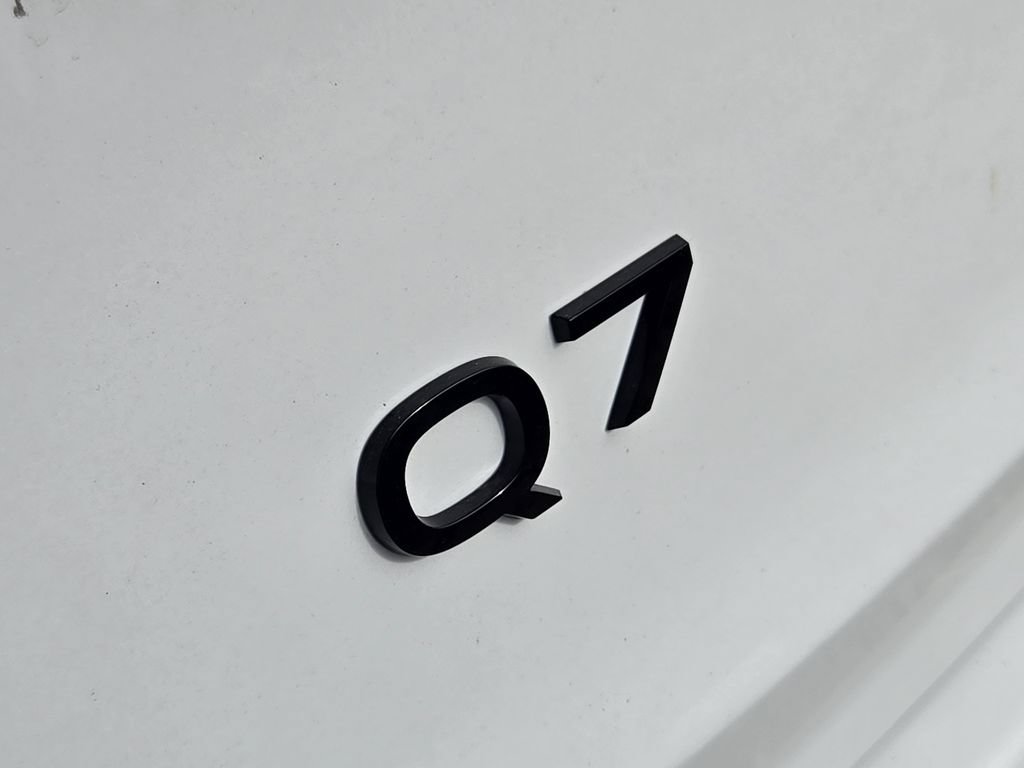 Used 2026 Audi Q7 3.0T Premium Plus AWD/4WD image 15