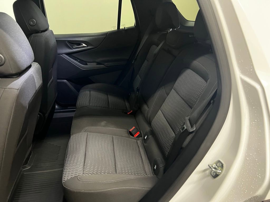 New 2026 Chevrolet Equinox LT image 26