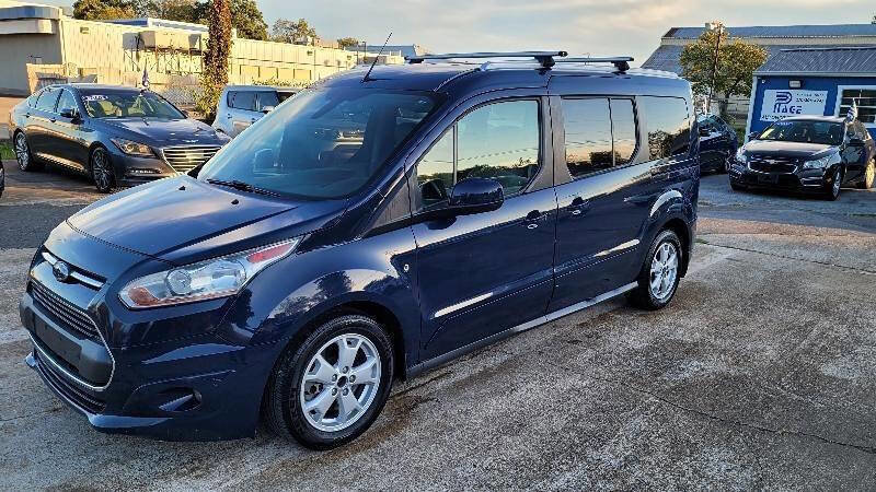 Used 2016 Ford Transit Connect Titanium FWD image 2