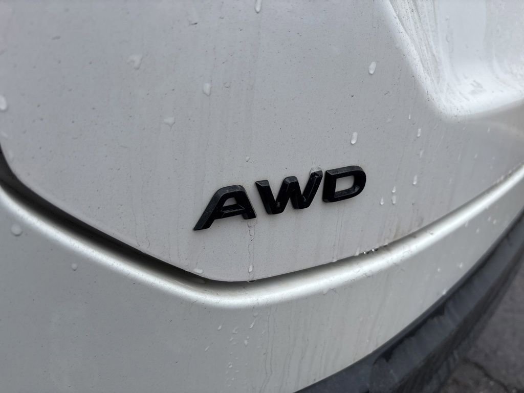 Used 2025 Honda Pilot Sport image 5