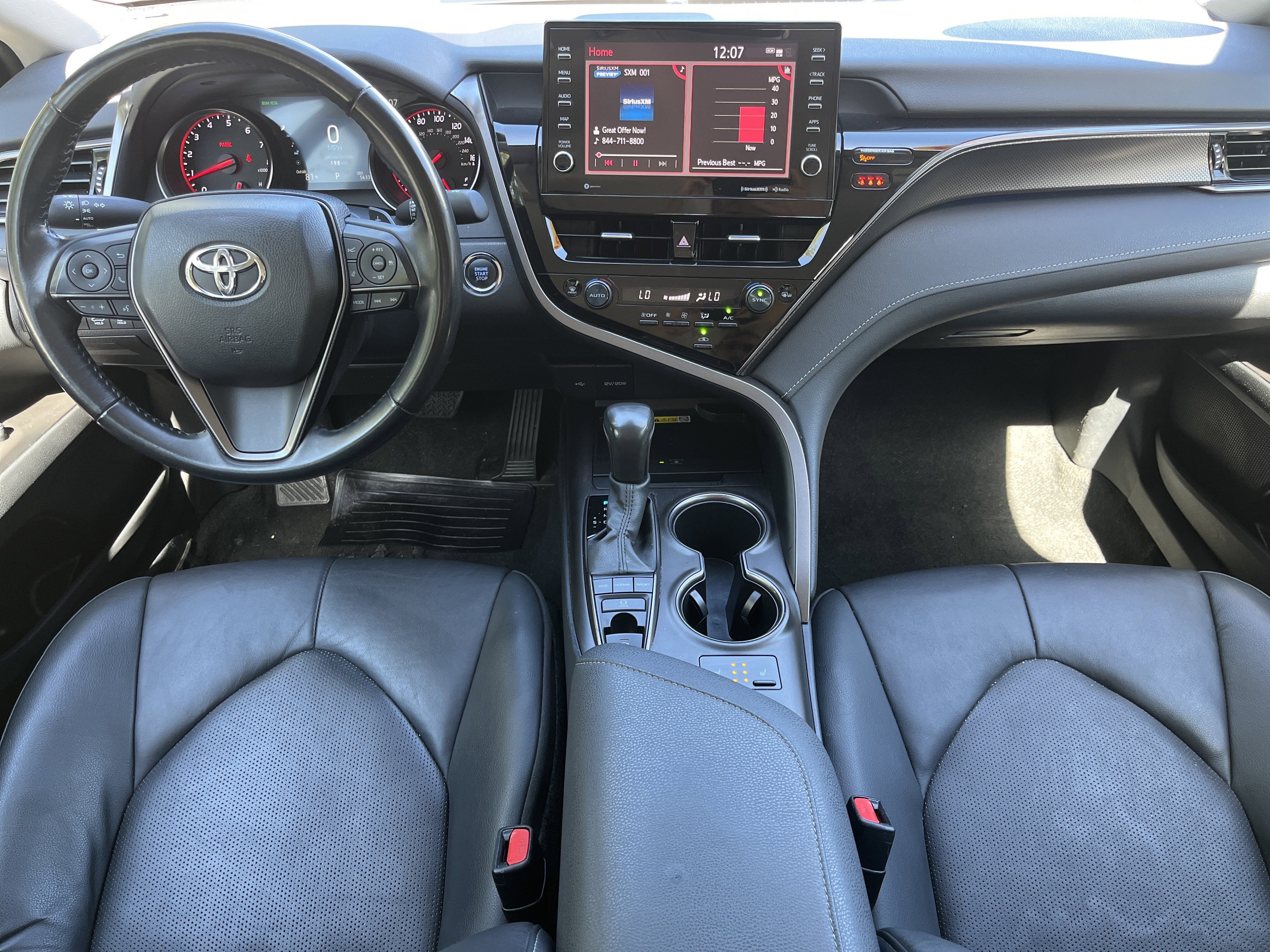 Used 2024 Toyota Camry XSE image 3