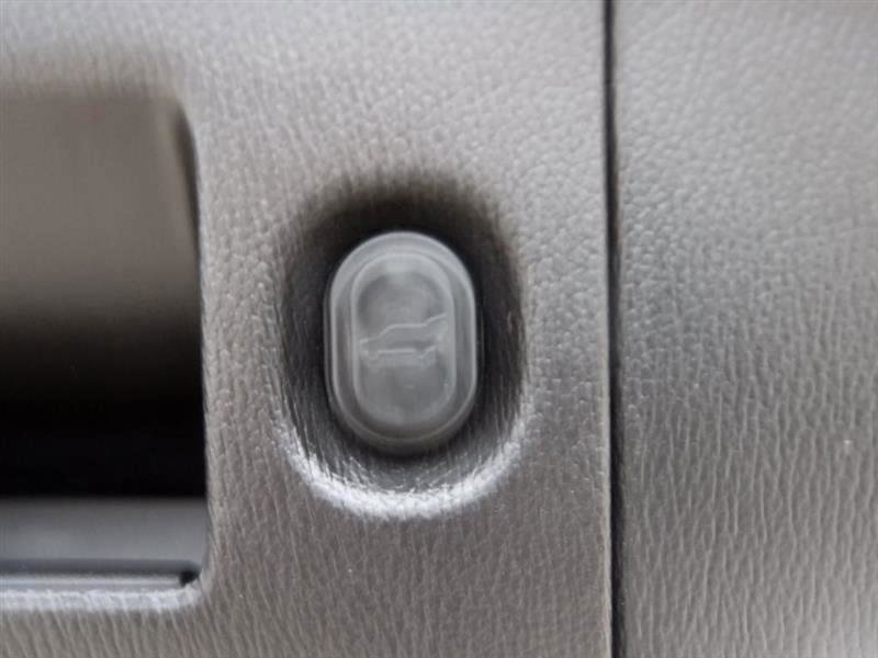Used 2015 Cadillac Escalade Premium RWD image 39