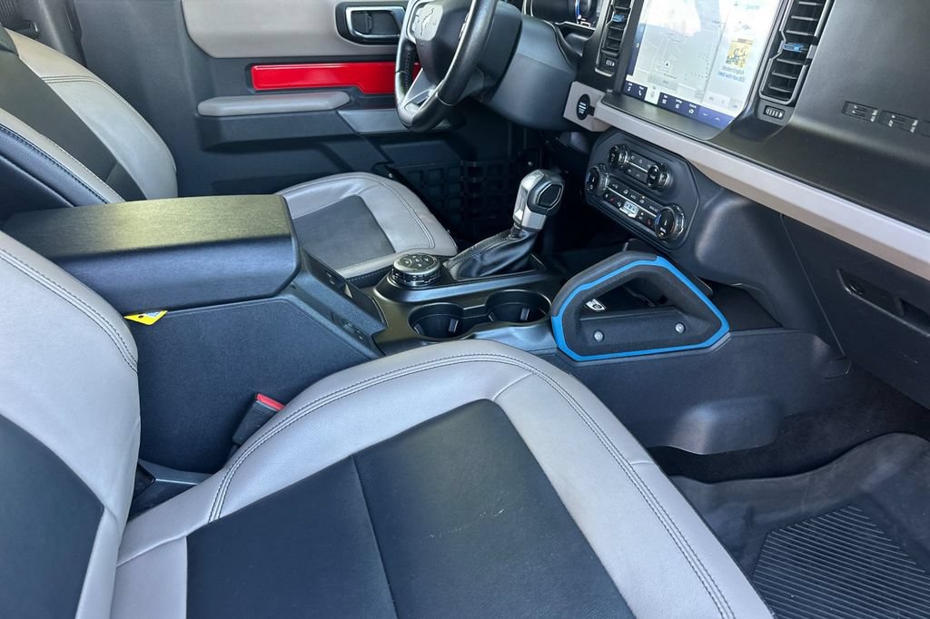Used 2022 Ford Bronco Wildtrak AWD/4WD image 16