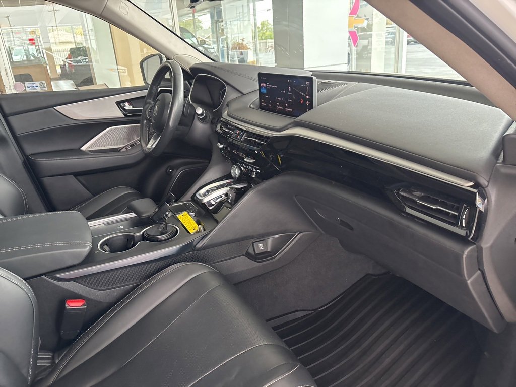 Used 2024 Acura MDX SH-AWD w/ Technology Package image 36