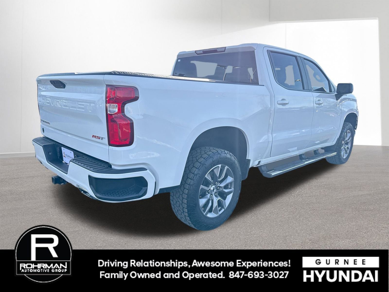 Used 2021 Chevrolet Silverado 1500 RST image 10