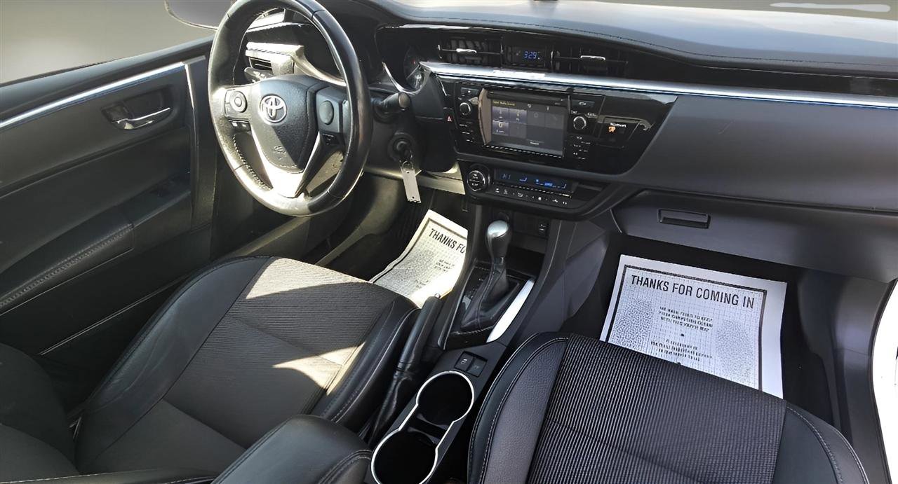 Used 2015 Toyota Corolla S FWD image 29