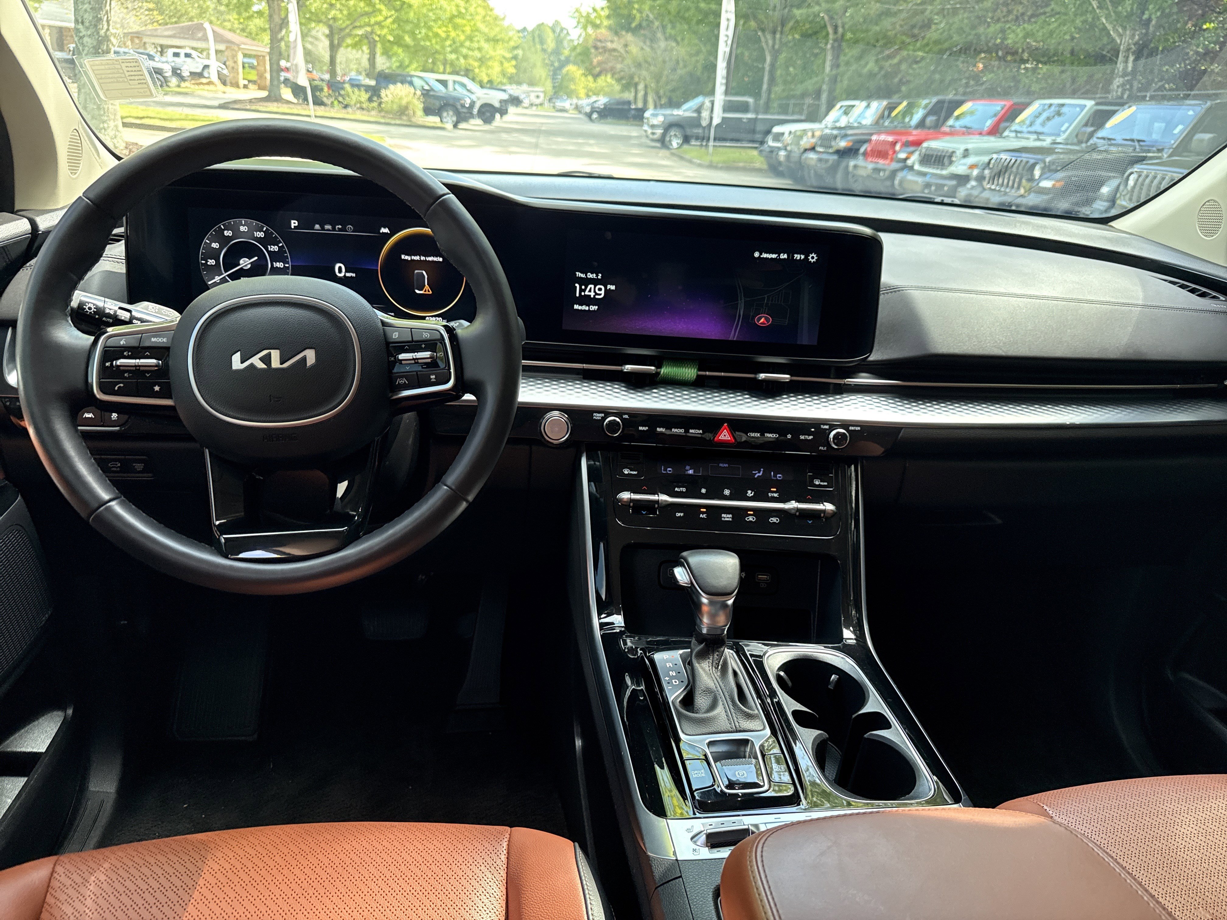 Used 2024 Kia Carnival SX Prestige image 22