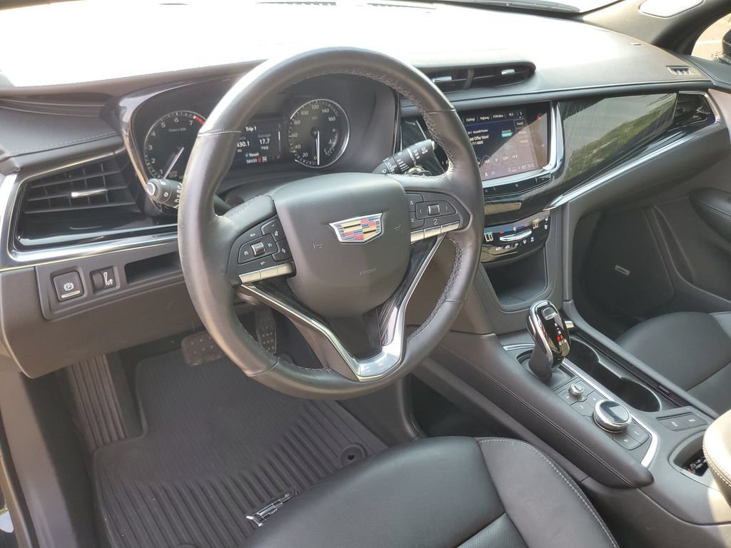 Used 2021 Cadillac XT6 Premium Luxury AWD/4WD image 18