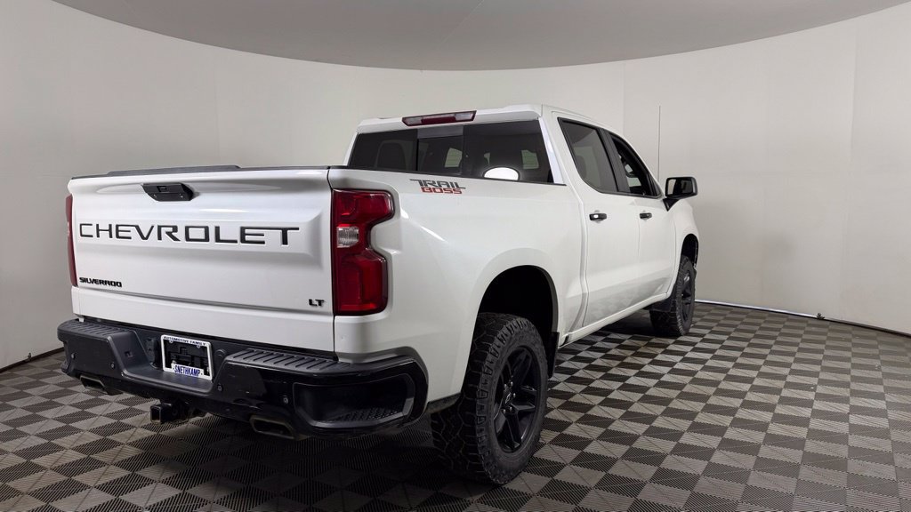 Used 2020 Chevrolet Silverado 1500 LT Trail Boss AWD/4WD image 10