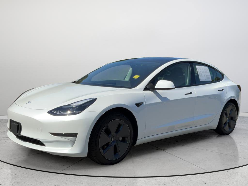 Used 2023 Tesla Model 3 Standard Range RWD image 4