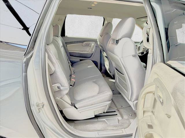 Used 2009 Chevrolet Traverse LT AWD/4WD image 13