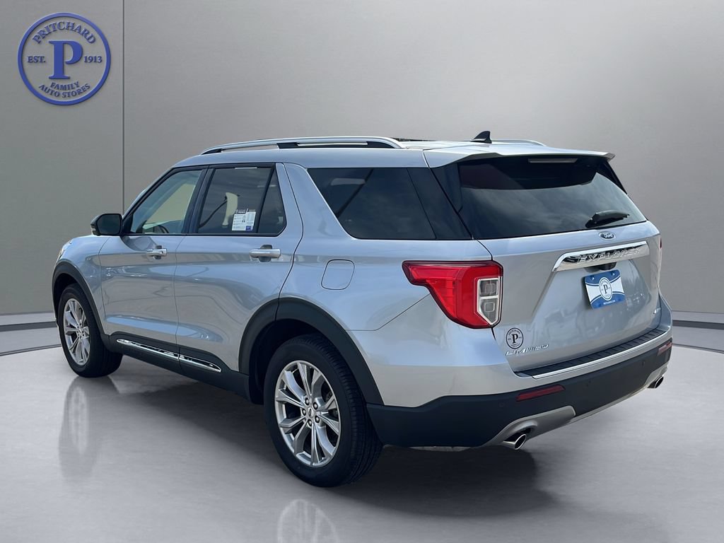 Used 2023 Ford Explorer Limited w/ Limited Technology Package AWD/4WD image 5