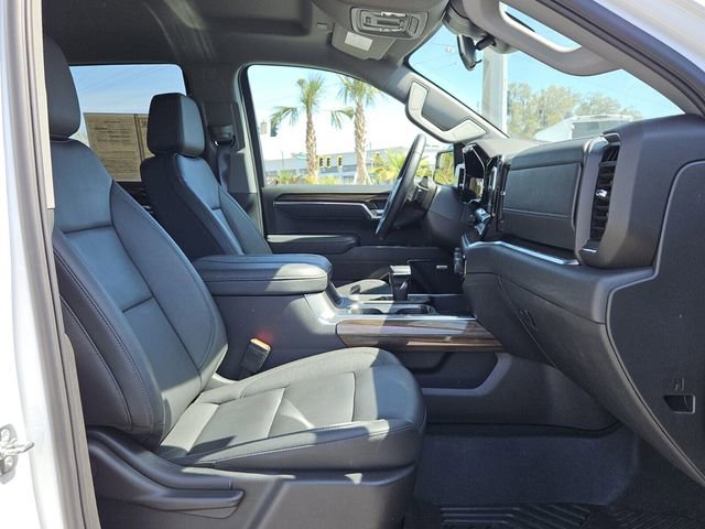 Used 2025 Chevrolet Silverado 1500 LT Trail Boss w/ Convenience Package II AWD/4WD image 15