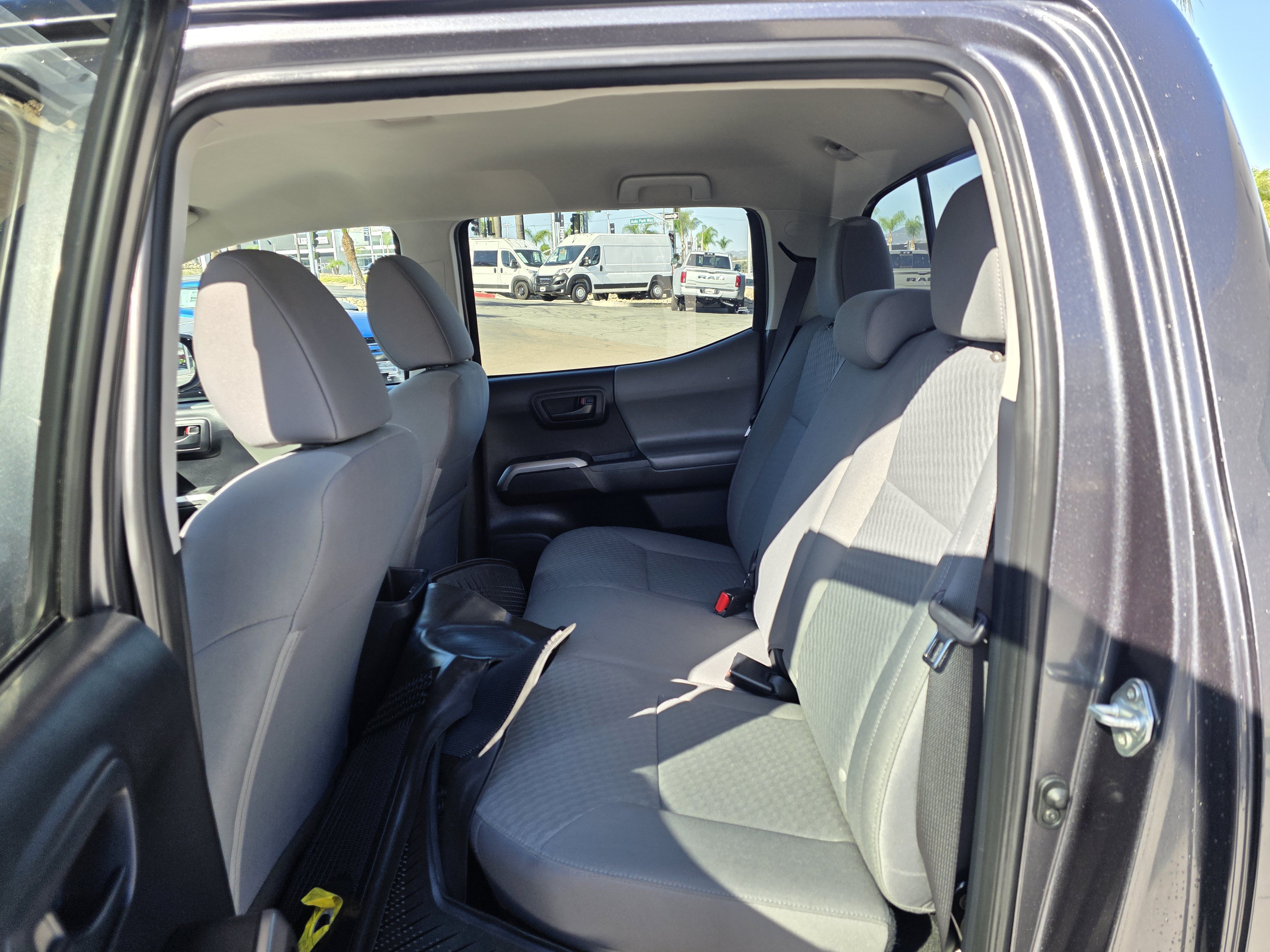 Used 2021 Toyota Tacoma SR5 RWD image 19