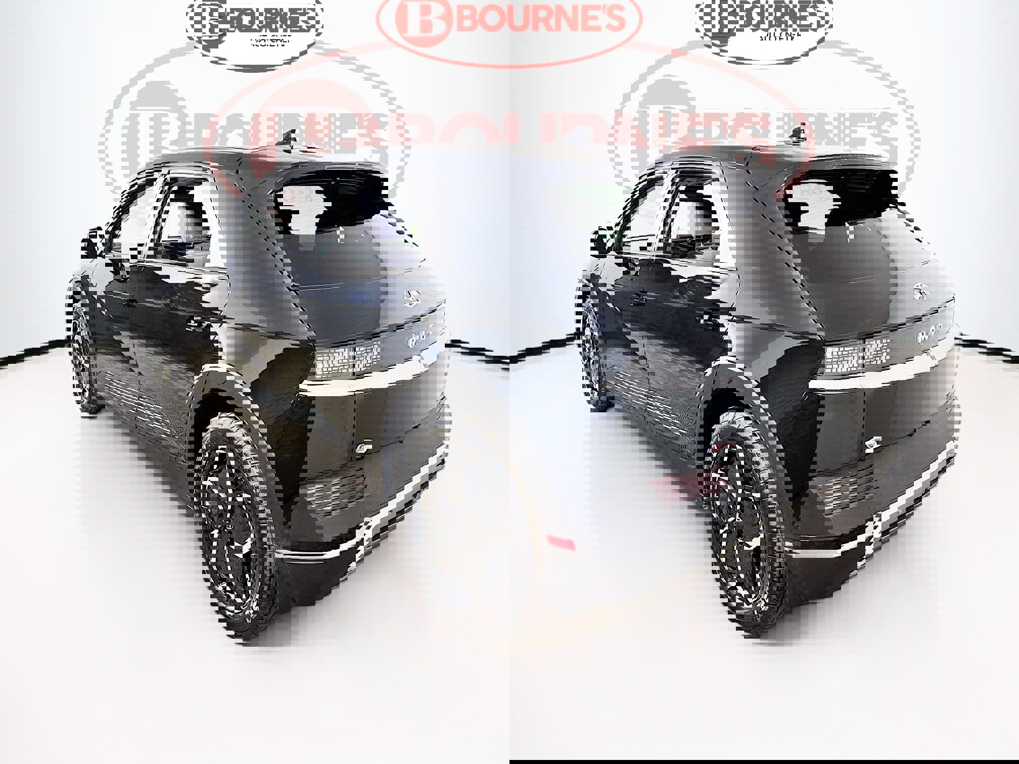 Used 2024 Hyundai Ioniq 5 SE image 8