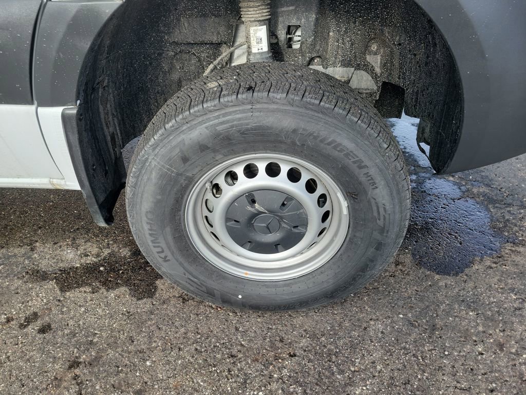 Used 2025 Mercedes-Benz Sprinter 2500 image 49