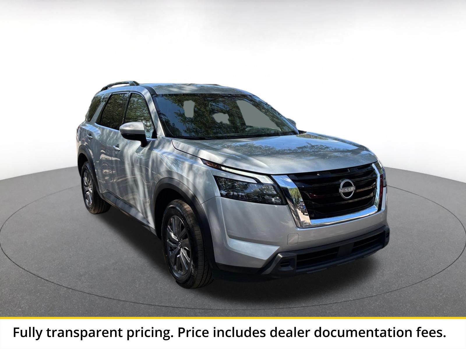 Used 2024 Nissan Pathfinder SV