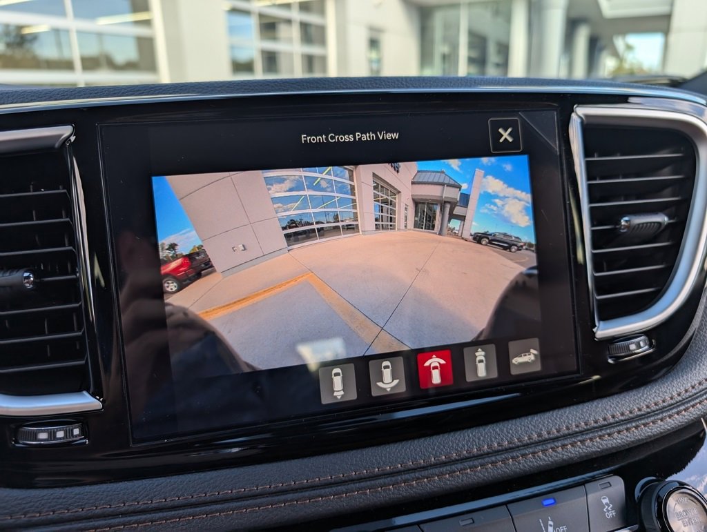 New 2026 Chrysler Pacifica Pinnacle image 29