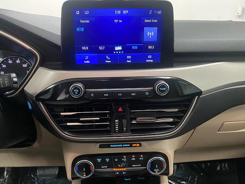 Used 2022 Ford Escape SE image 14