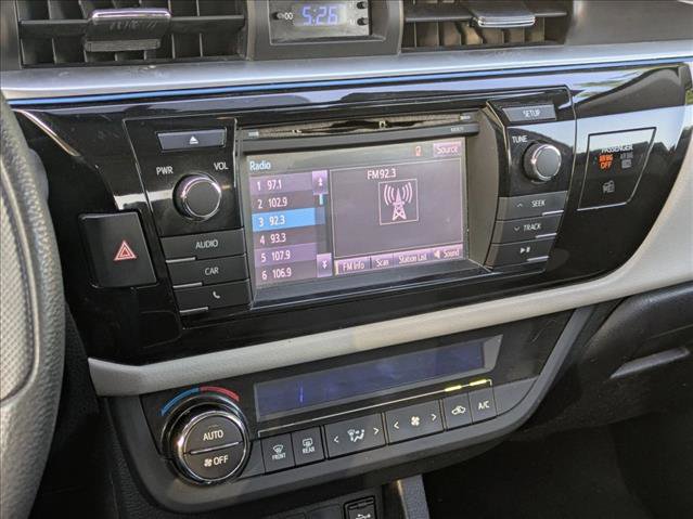 Used 2016 Toyota Corolla LE FWD image 13