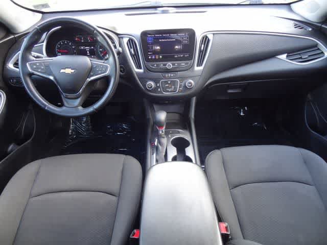 Used 2021 Chevrolet Malibu RS FWD image 12