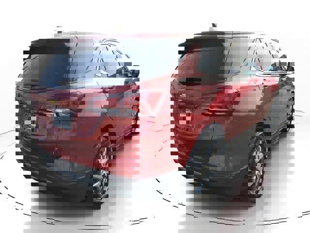 Used 2023 Chevrolet Equinox LT image 3