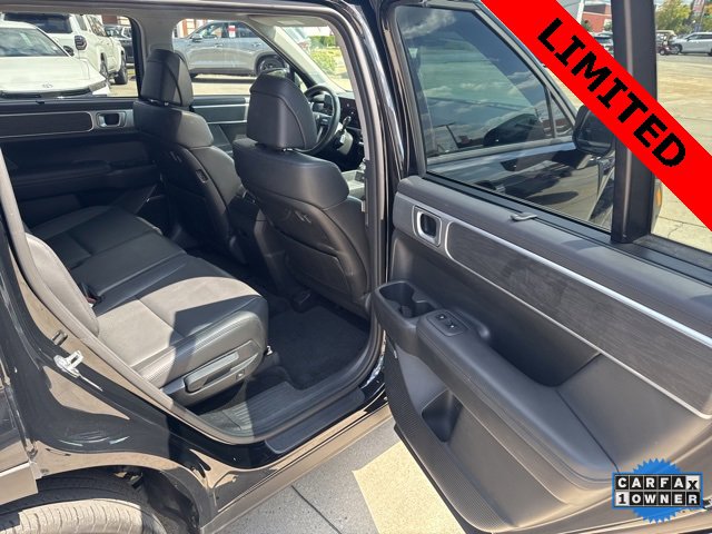 Used 2024 Hyundai Santa Fe Limited image 14