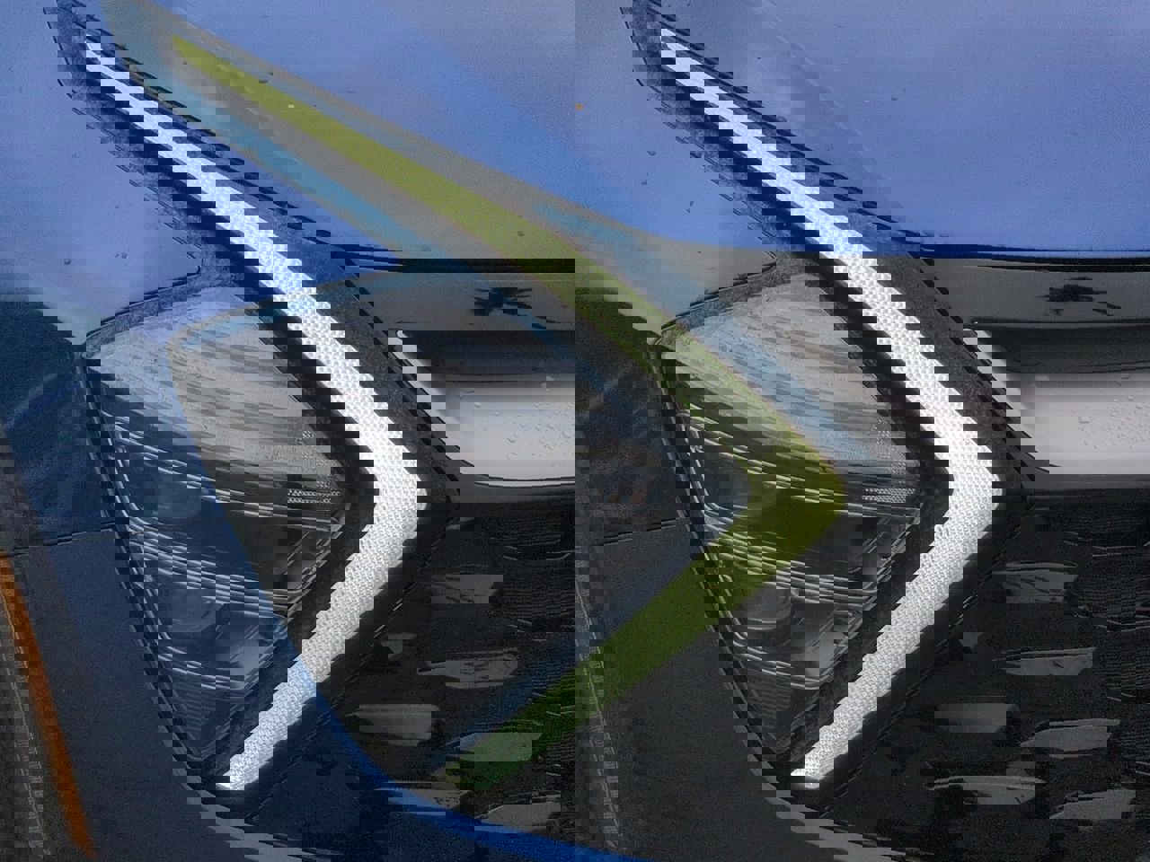 Used 2024 Kia Sportage EX image 17