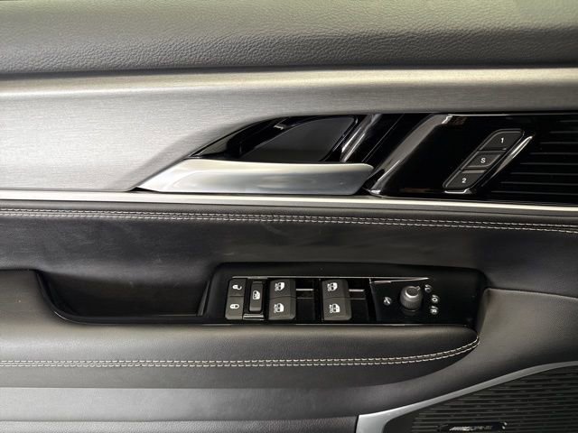 New 2026 Jeep Grand Wagoneer 4WD image 24