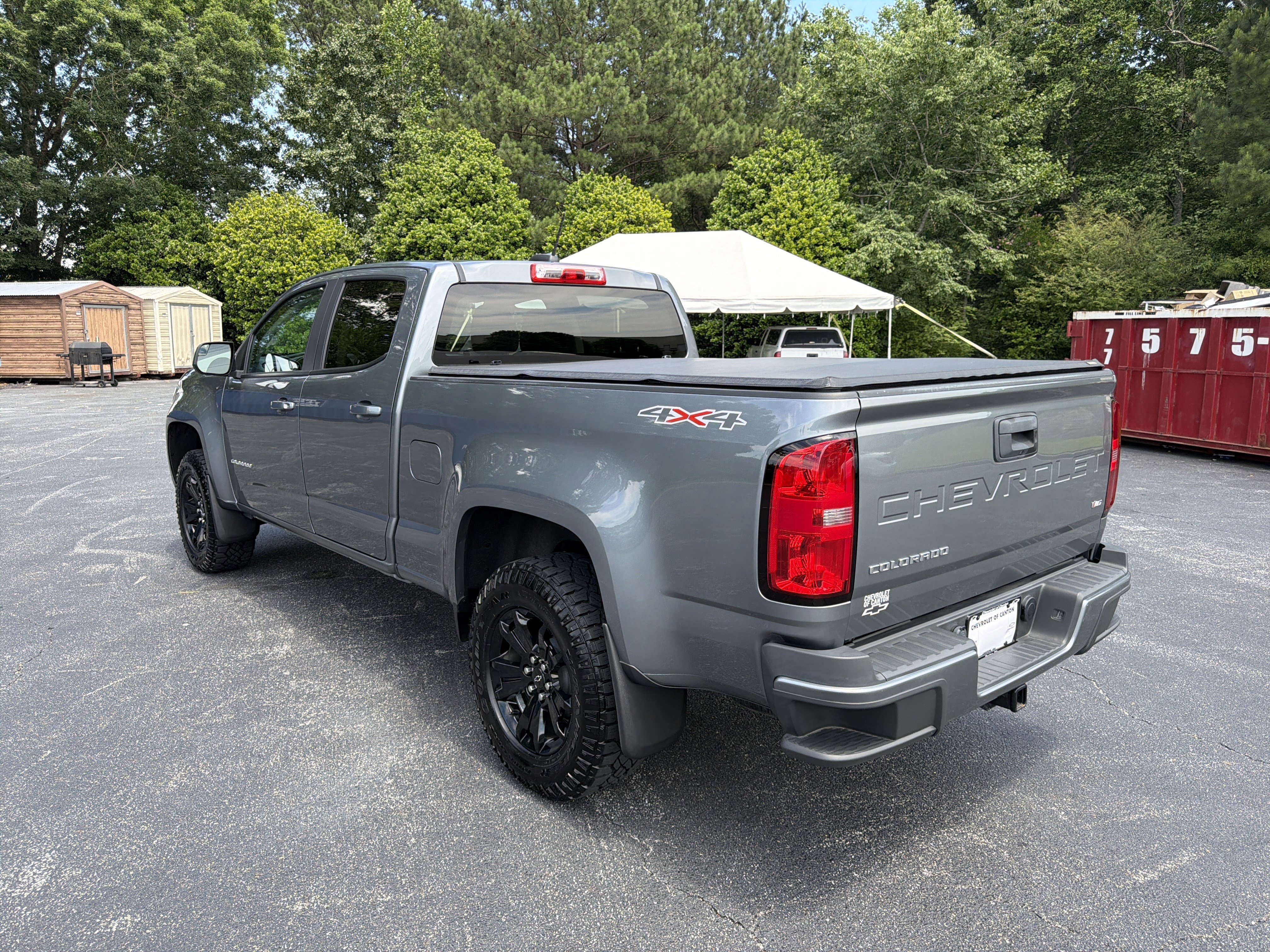 Used 2022 Chevrolet Colorado LT AWD/4WD image 7