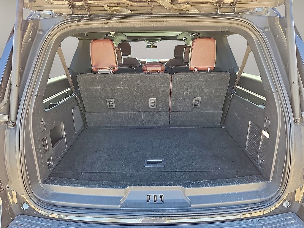 Used 2024 Ford Expedition Max Limited image 13