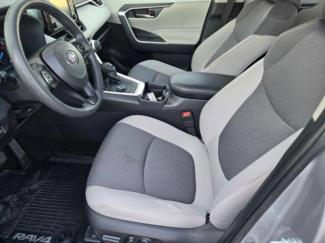 Certified 2019 Toyota RAV4 XLE w/ Convenience Package AWD/4WD image 18