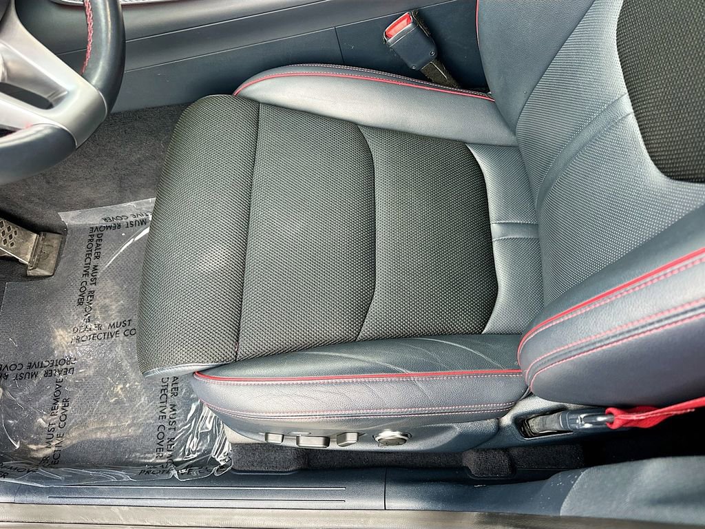 Used 2023 Genesis GV70 2.5T w/ Sport Prestige Package image 20