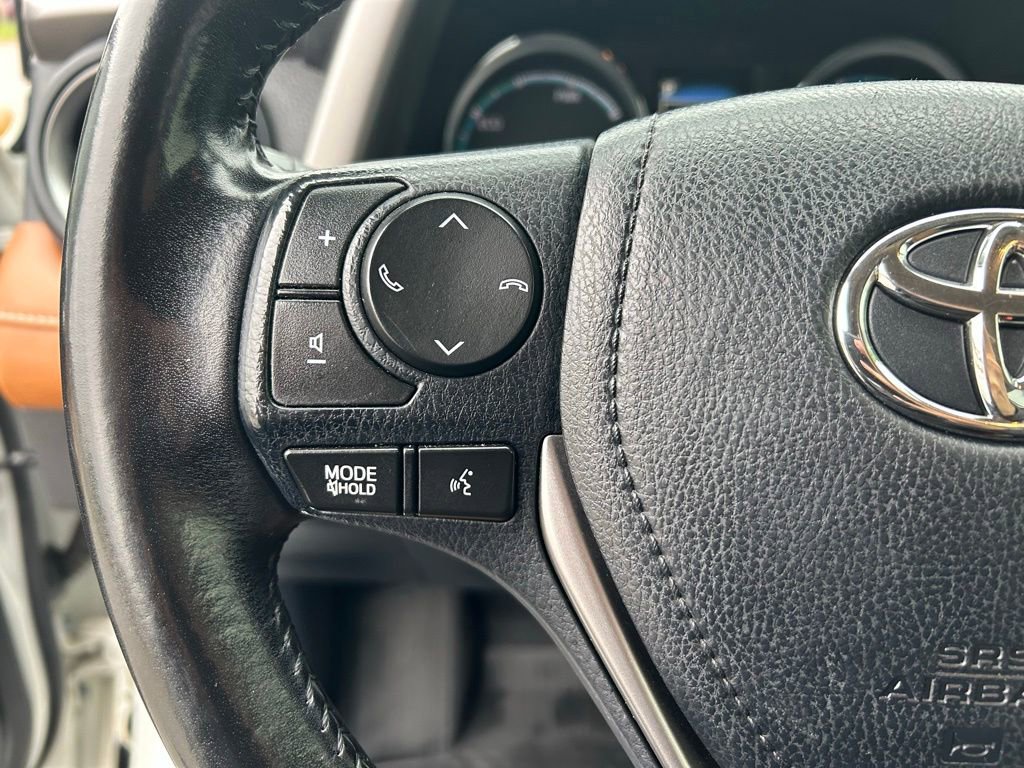 Used 2017 Toyota RAV4 Limited w/ Advanced Technology Package AWD/4WD image 15