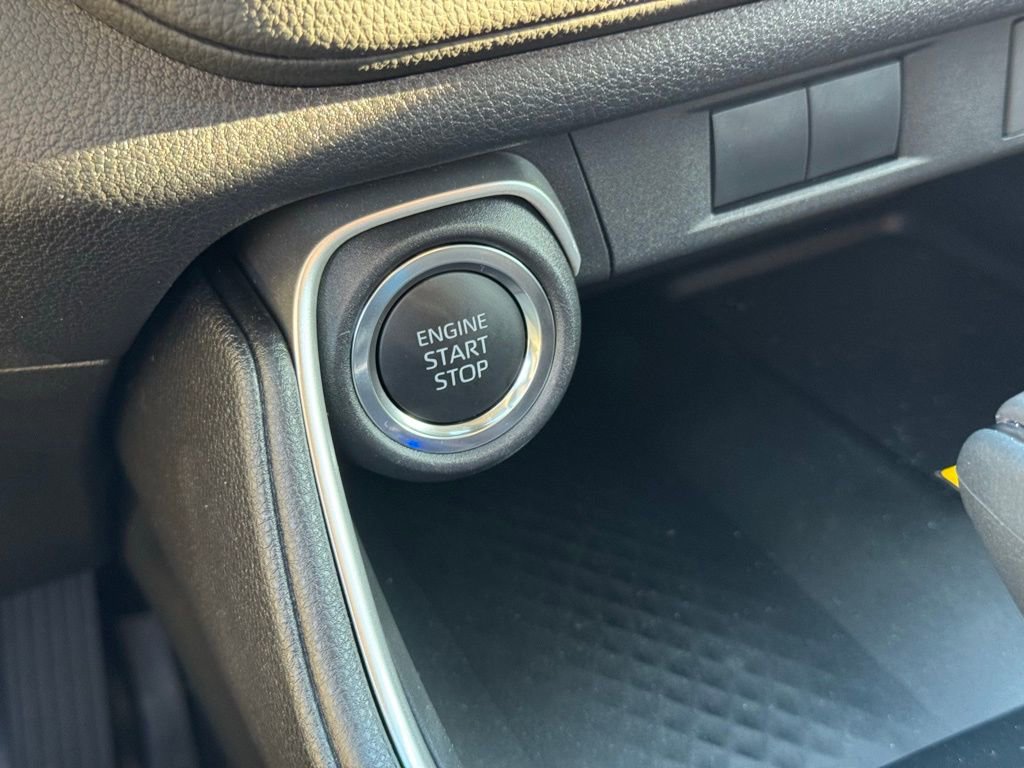 Used 2025 Toyota Grand Highlander FWD image 34