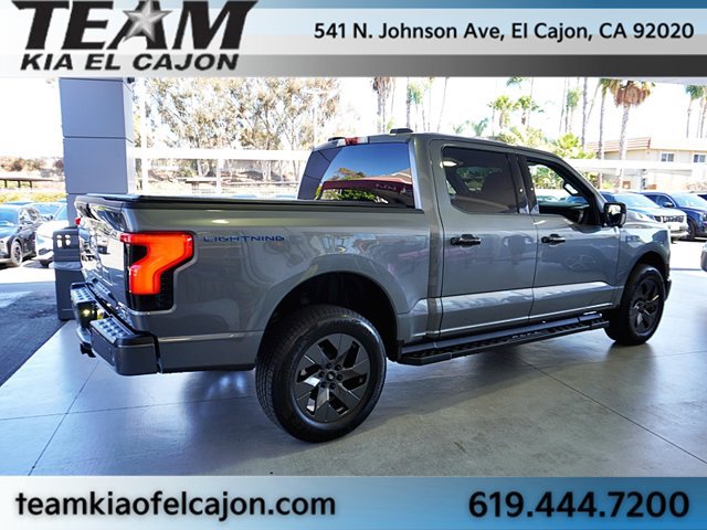 Used 2024 Ford F150 Lightning XLT AWD/4WD image 12