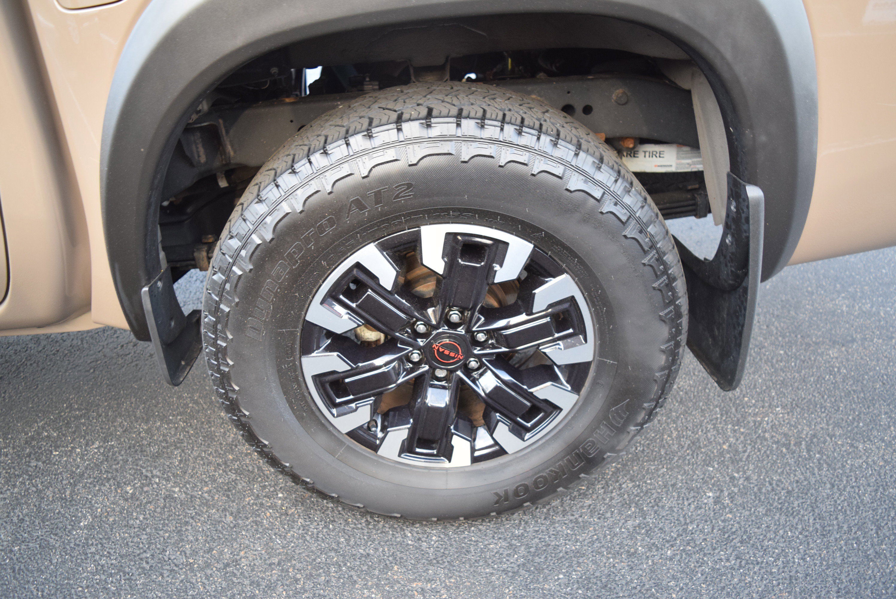 Used 2023 Nissan Frontier PRO-4X w/ Pro Convenience Package AWD/4WD image 8