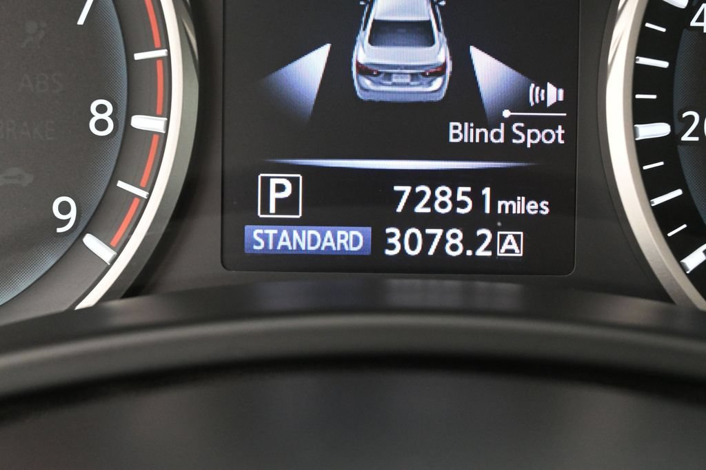 Used 2018 INFINITI Q50 Luxe w/ Essential Package (3.0T Luxe) AWD/4WD image 19