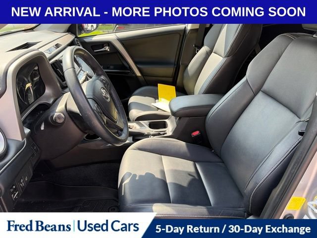 Used 2018 Toyota RAV4 Limited AWD/4WD image 11