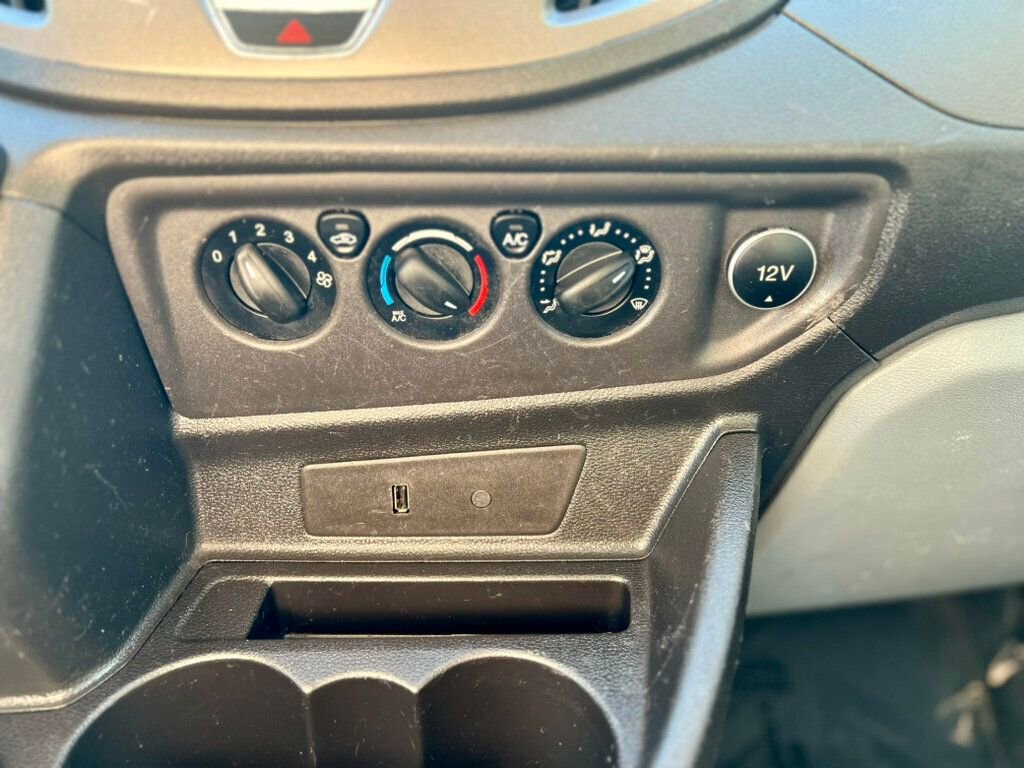 Used 2019 Ford Transit 250 130 Low Roof RWD image 21