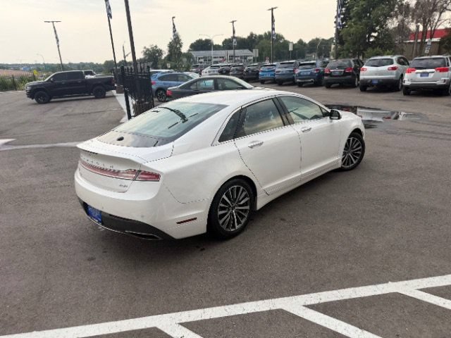Used 2017 Lincoln MKZ Premiere FWD image 8