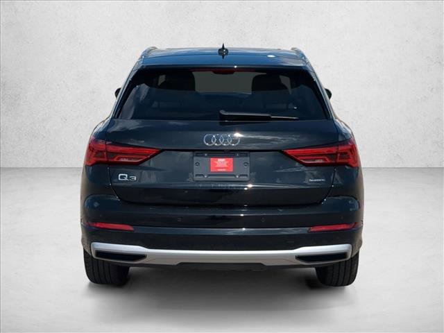 Used 2022 Audi Q3 2.0T Premium w/ Convenience Package AWD/4WD image 7