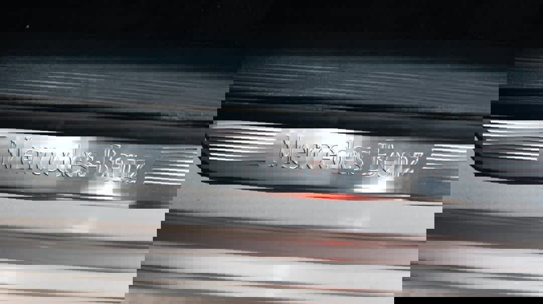 Certified 2023 Mercedes-Benz E 350 4MATIC Sedan image 31