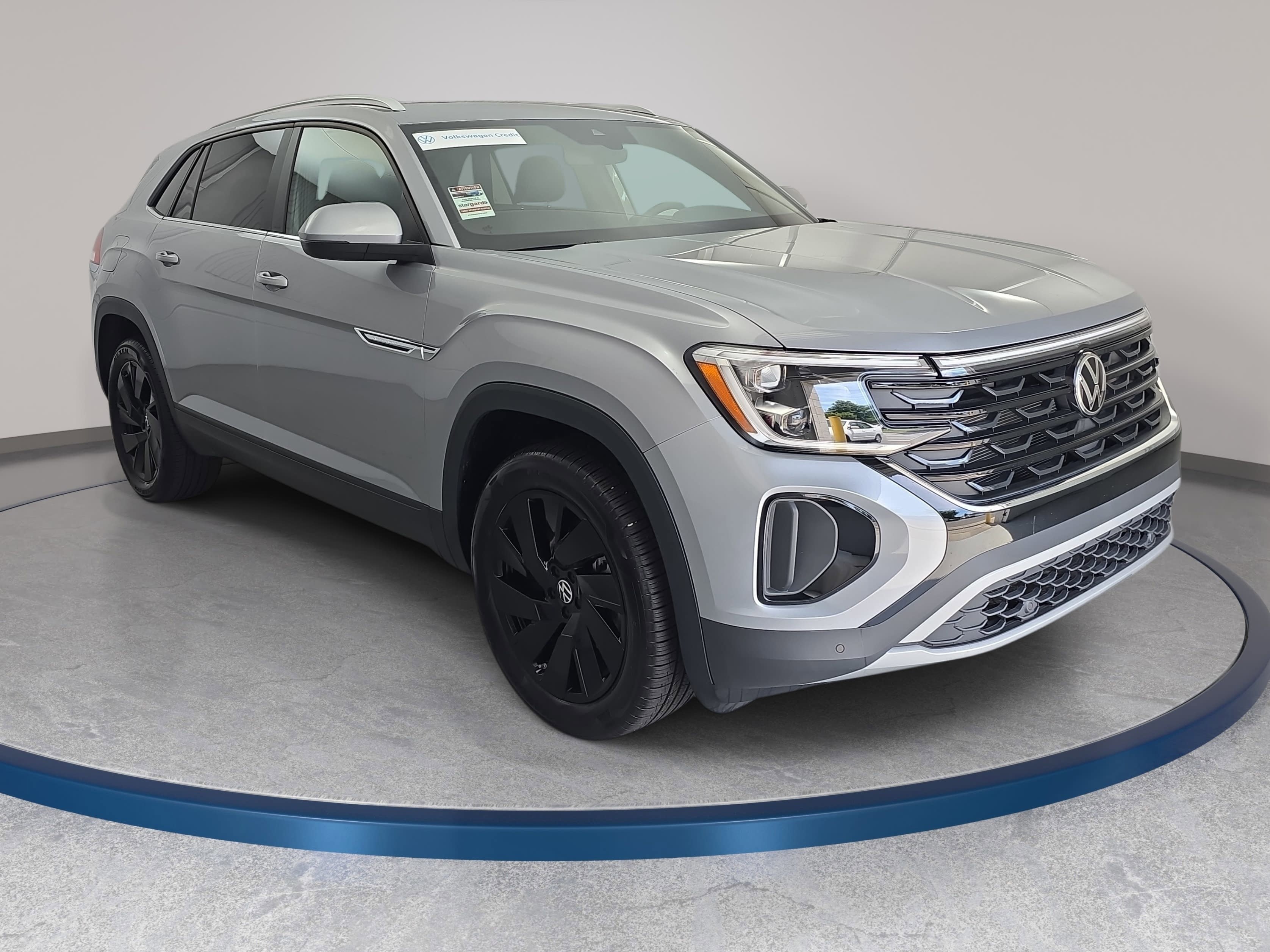 Certified 2025 Volkswagen Atlas Cross Sport SE w/ Panoramic Sunroof Package FWD image 3