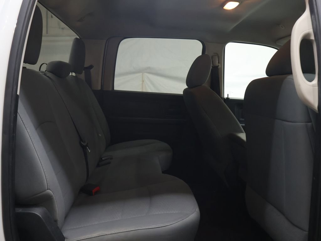 Used 2018 RAM 3500 Tradesman w/ Chrome Appearance Group AWD/4WD image 13